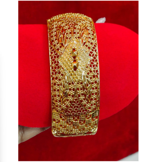 Yasmi Premium Gold Bangle