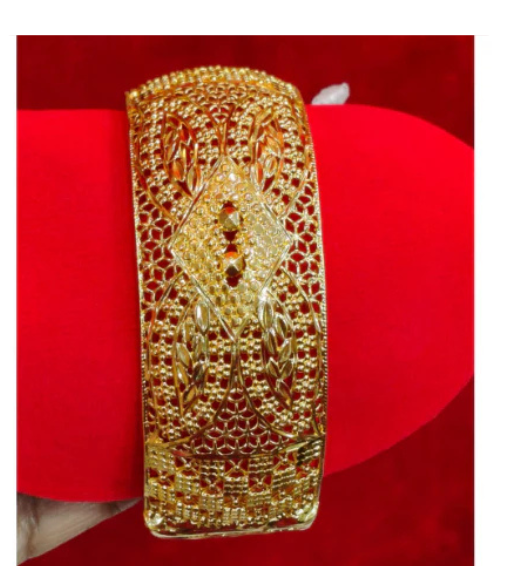 Yasmi Premium Gold Bangle